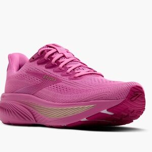 NWOT Brooks Ghost 17 (size 8)